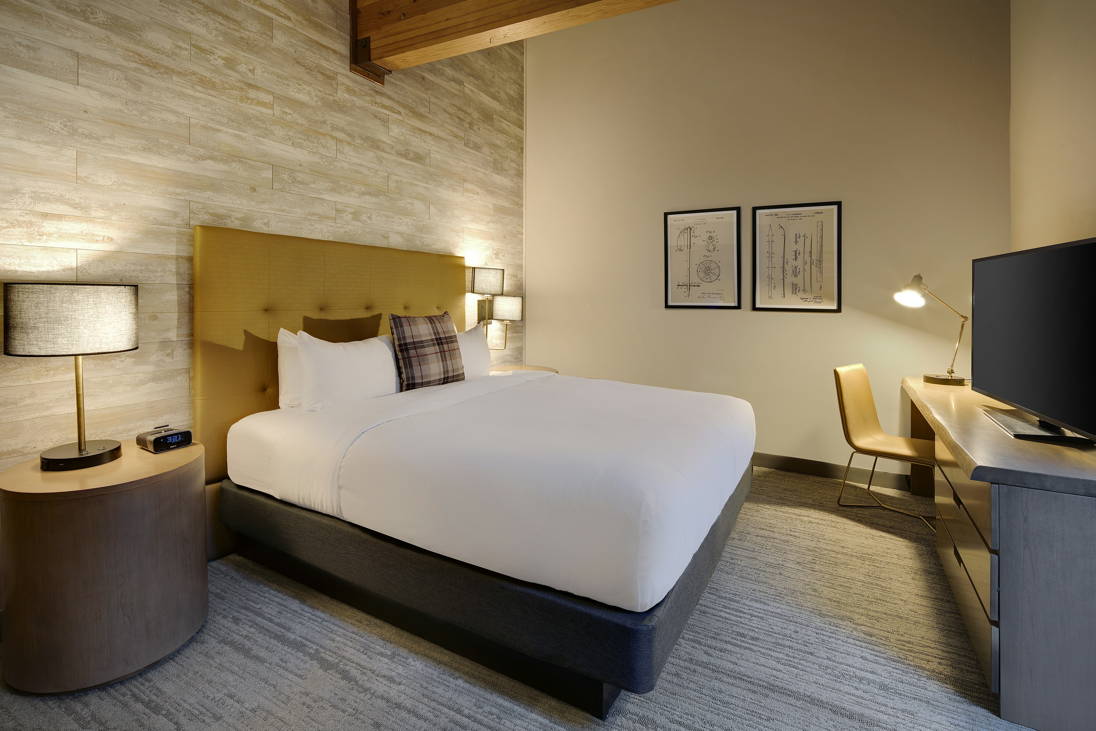Highline Vail - a DoubleTree by Hilton 12/40