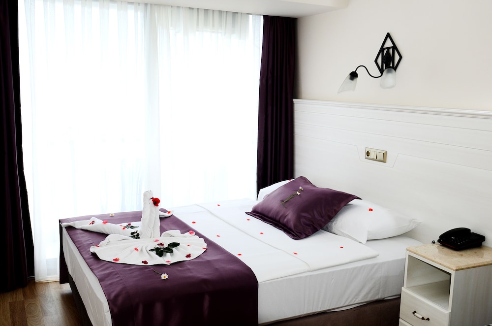 By Karaaslan Inn Hotel 20/50