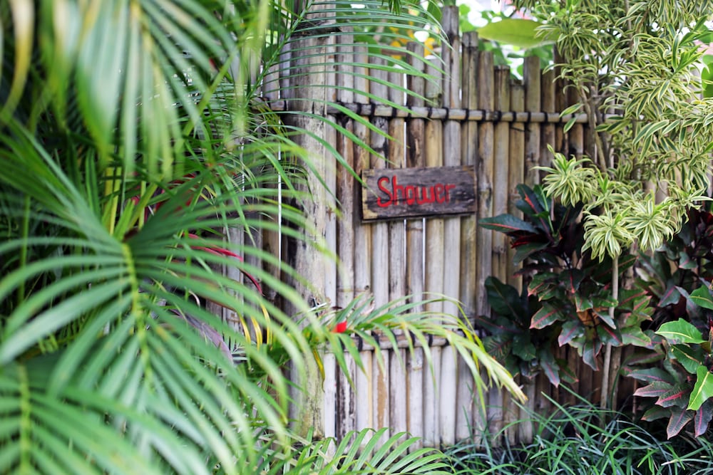 The Calmtree Bungalows 54/64