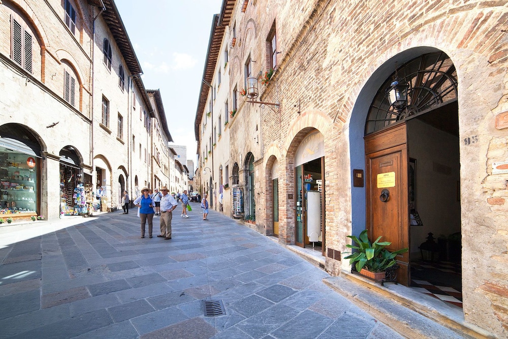 Residenza D'epoca Palazzo Buonaccorsi 38/46