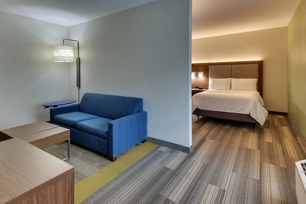 Holiday Inn Express Suites Ithaca 37/69