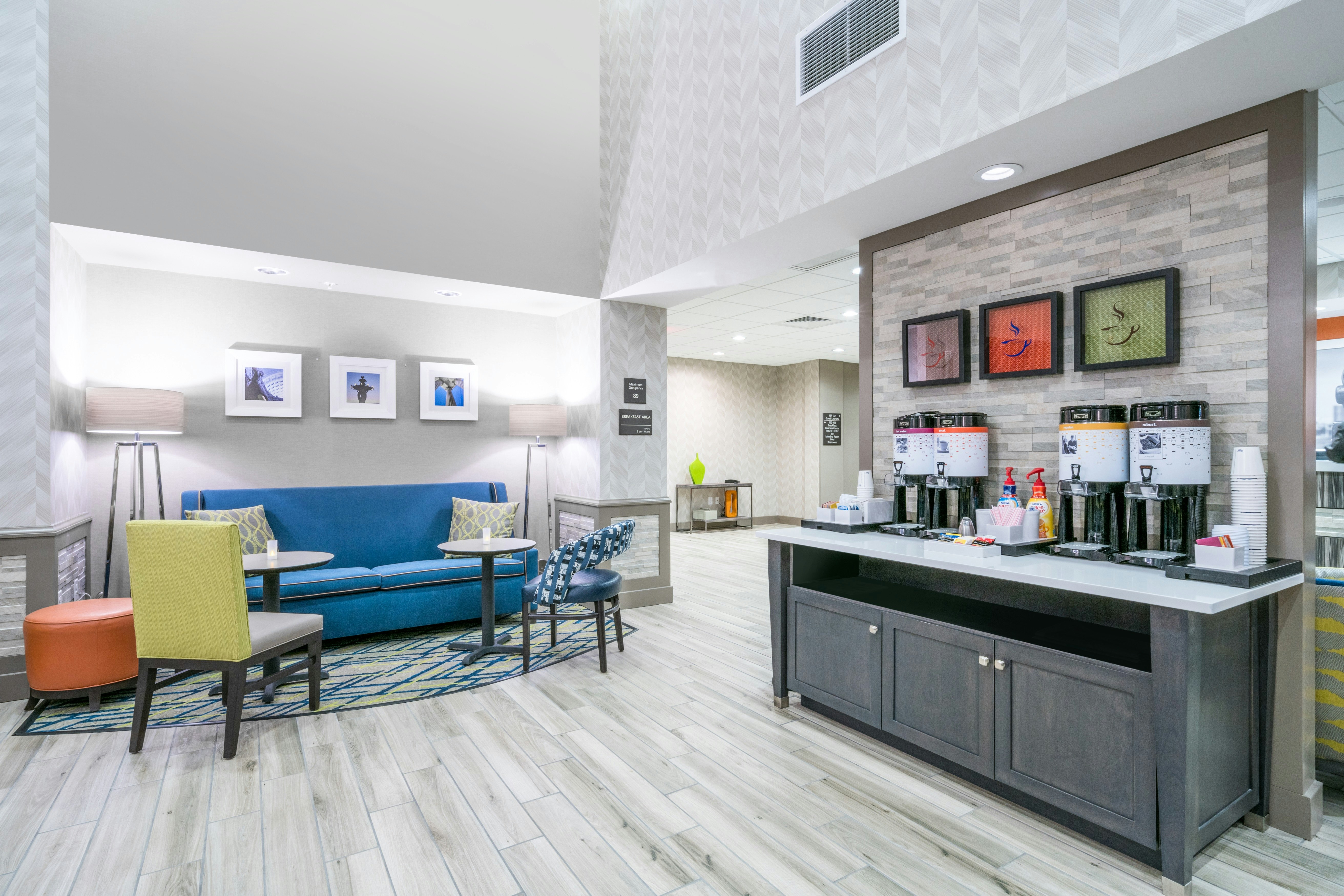 Hampton Inn & Suites Glenarden/Washington DC 29/40