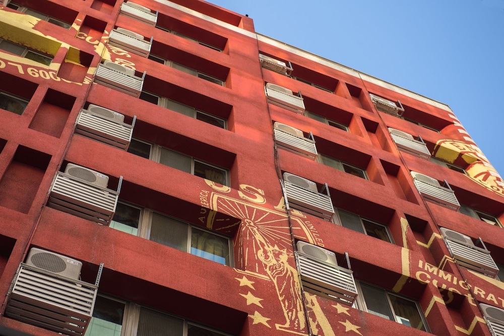 Hotel Elizabeth 6/44