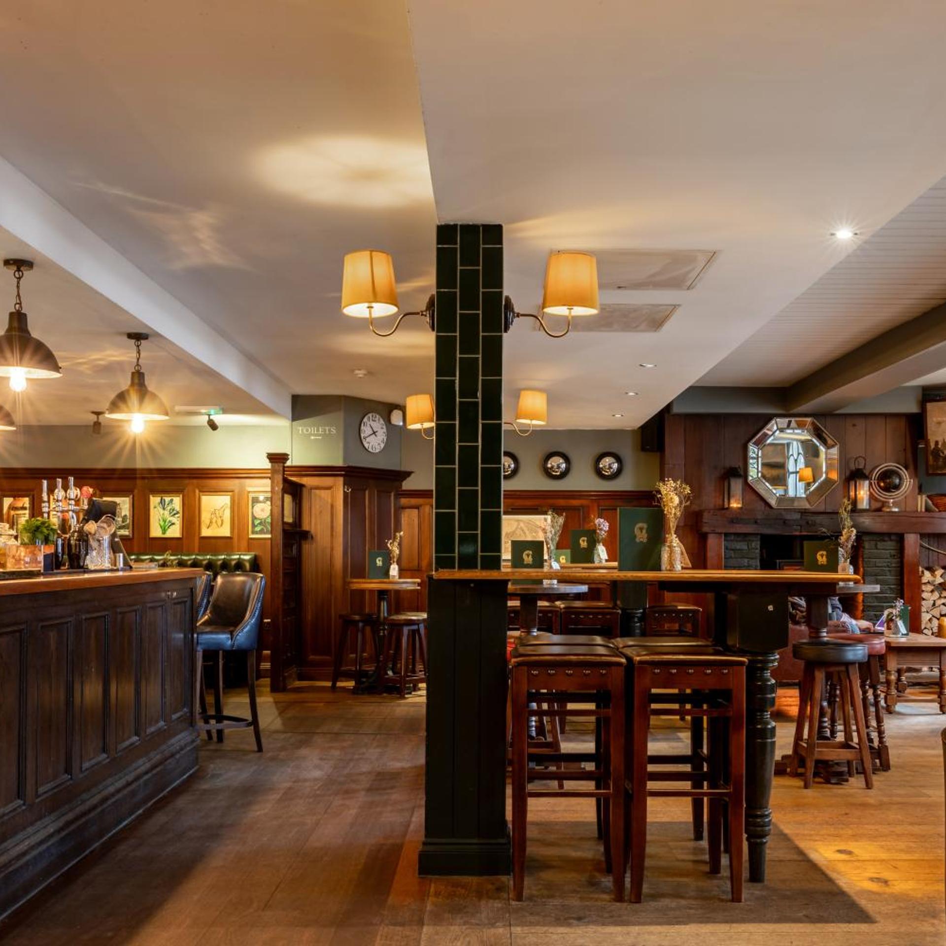 Coach & Horses Hotel 37/49