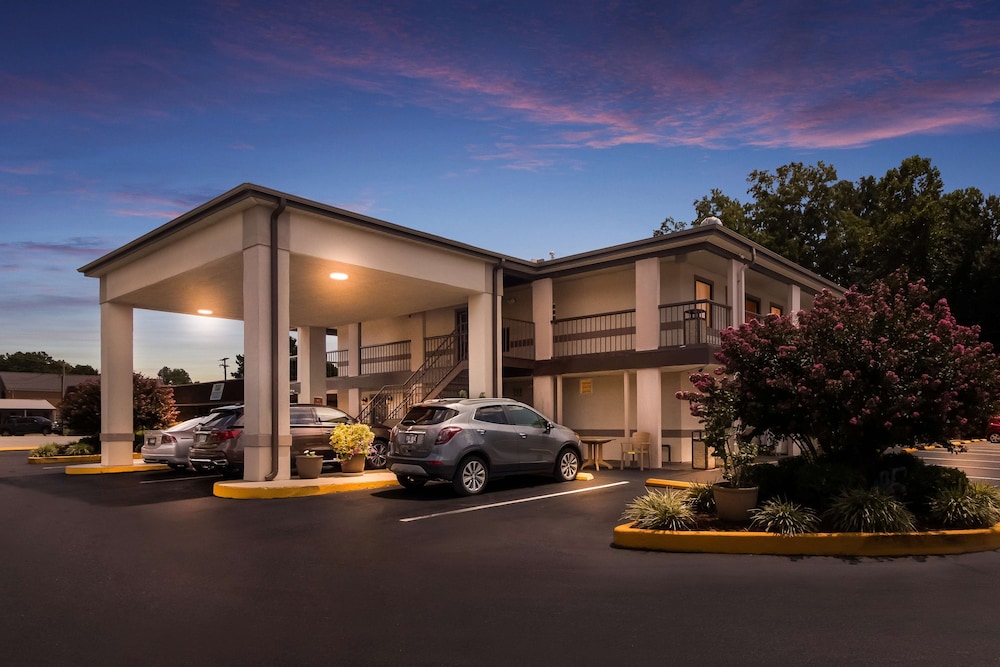 Best Western Mckenzie 6/34
