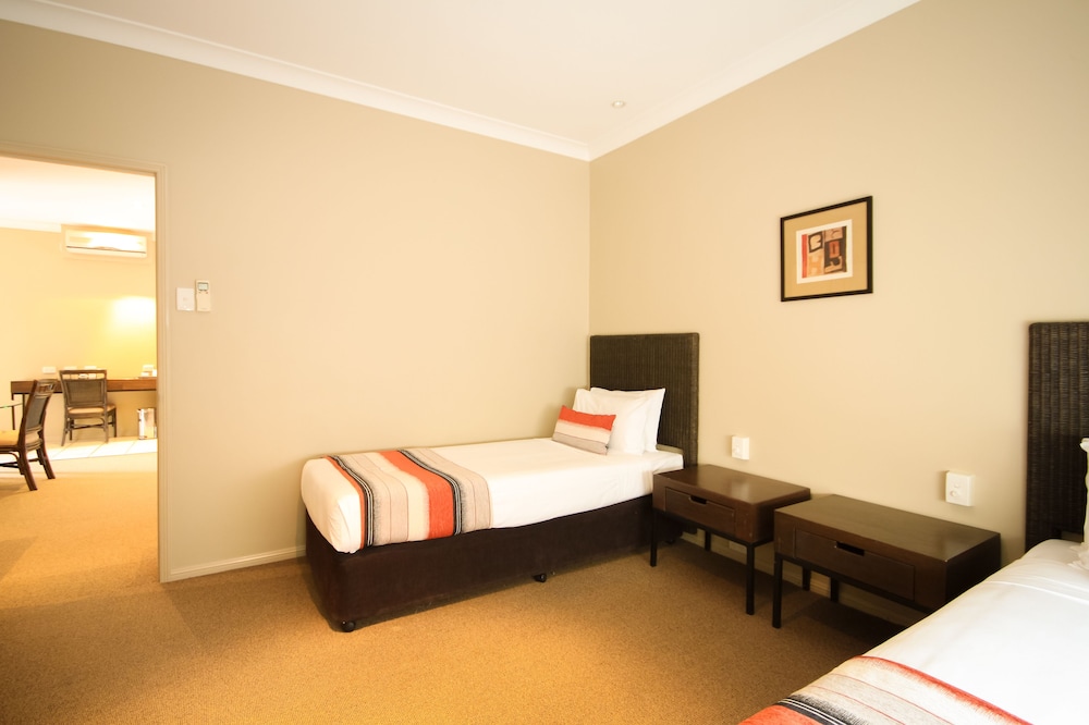 Best Western Bungil Creek Motel 17/38