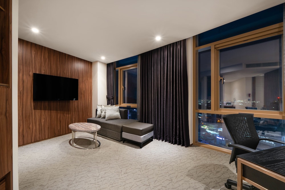 Staz Hotel Ulsan 55/62