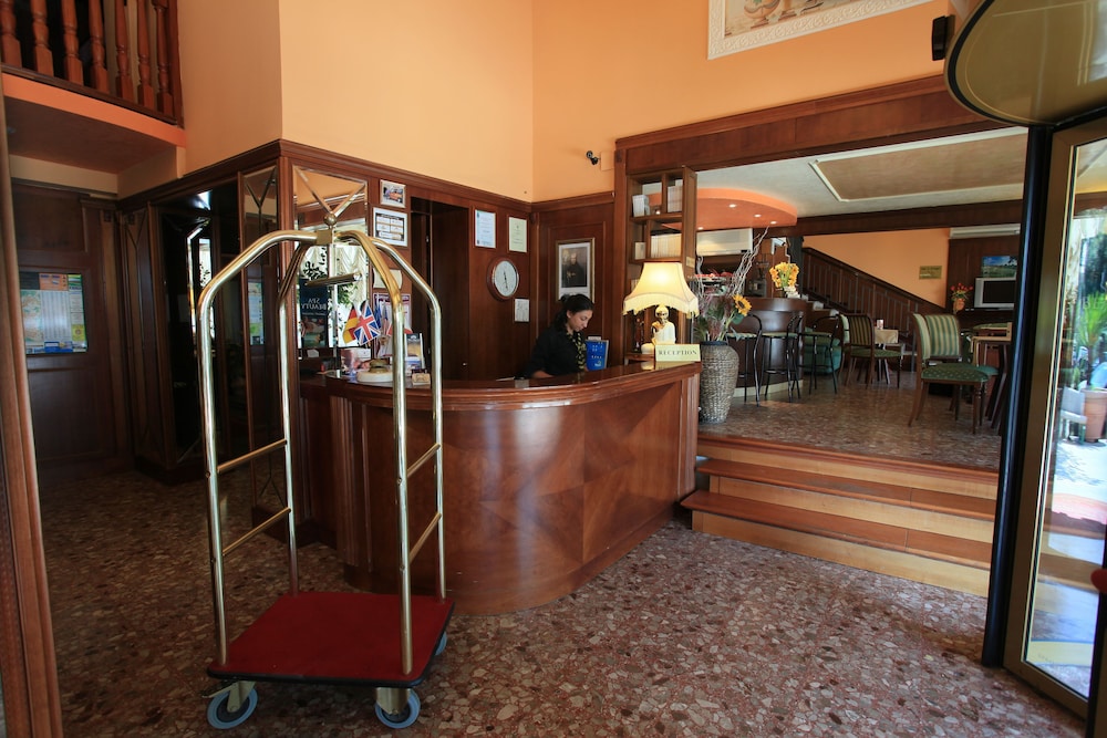 lobby