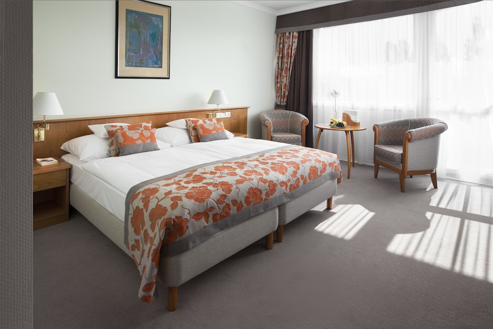 Hotel Carbona Thermal Spa 23/72