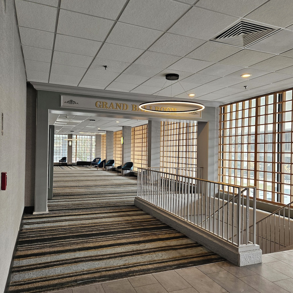 Wyndham Rochester Downtown 9/61