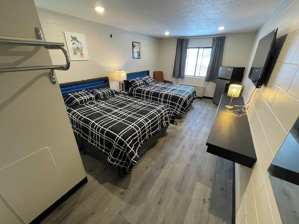 Guest Lodge 39/70
