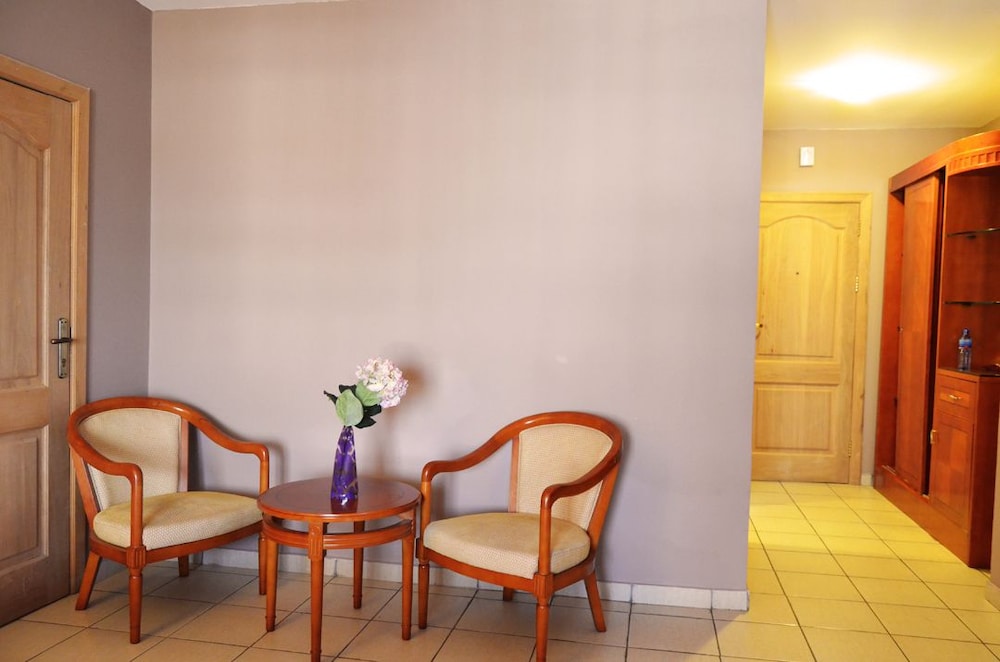 Mensvic Grand Hotel 37/53