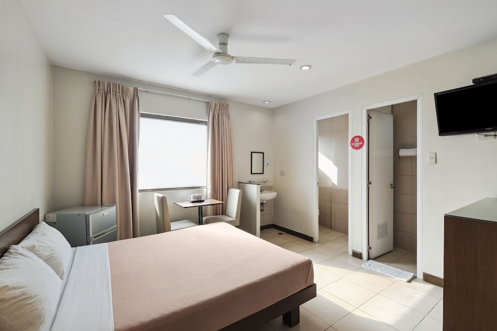 Governor Forbes Inn - Manila City Center by ZUZU 16/31