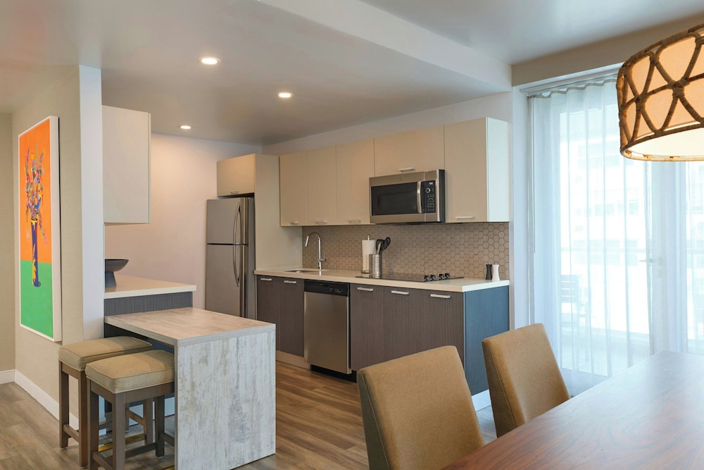 Casa Costera, Isla Verde Beach, Apartments by Marriott Bonvoy 24/46