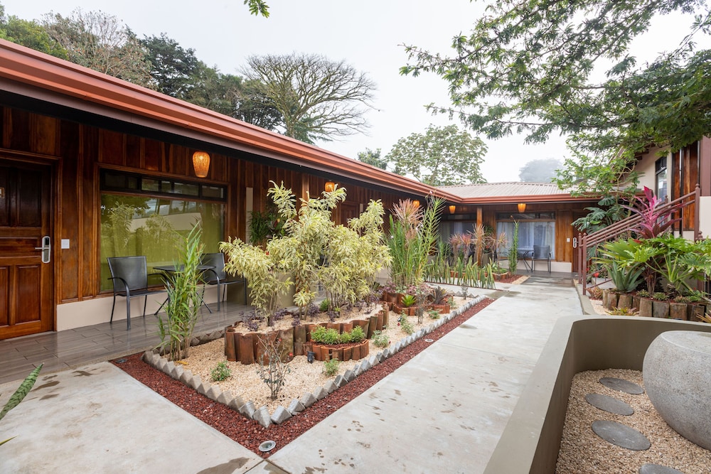 Monteverde Rustic Lodge 45/50