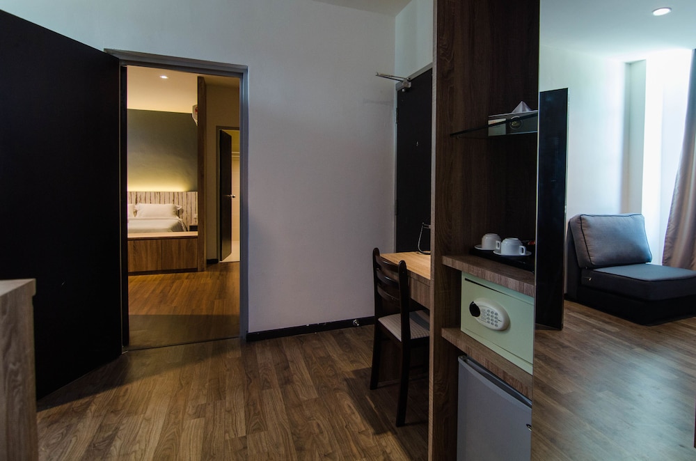 Mornington Hotel Soon Choon 33/36