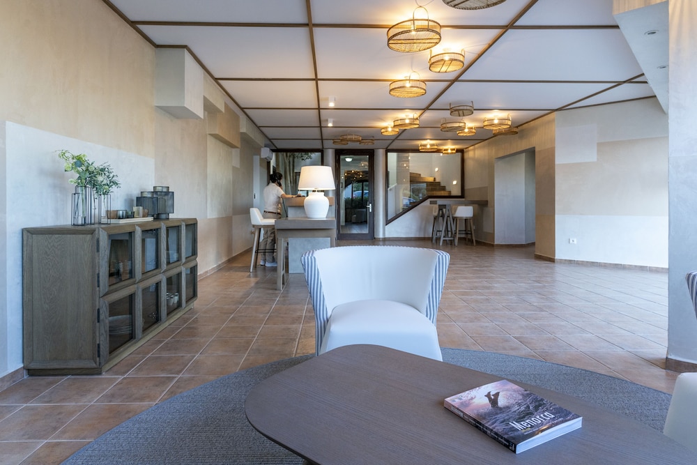 Calallonga Hotel Menorca 10/50