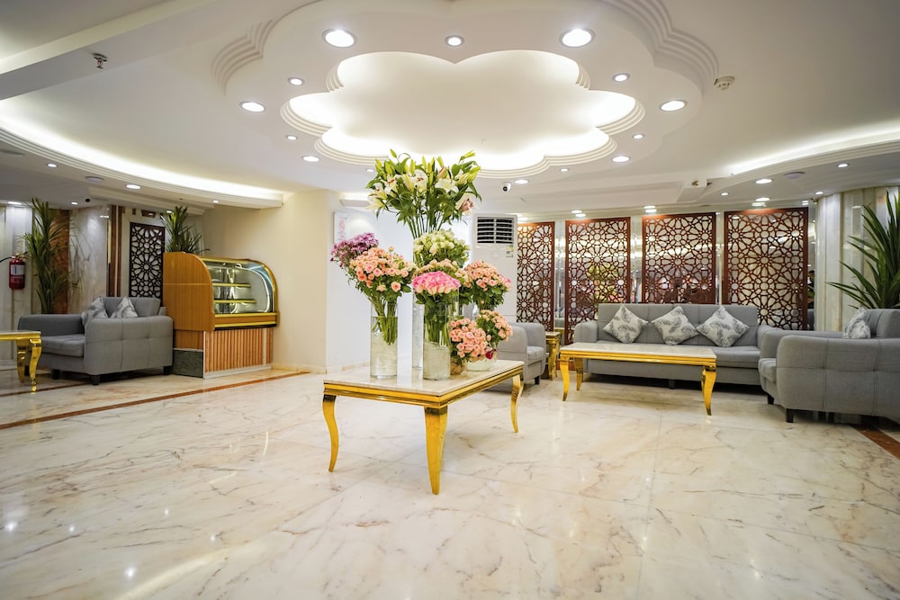 أستورات إعمار(Osturat Emaar) 28/38