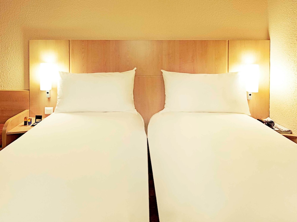 Ibis Stuttgart Centrum 7/62