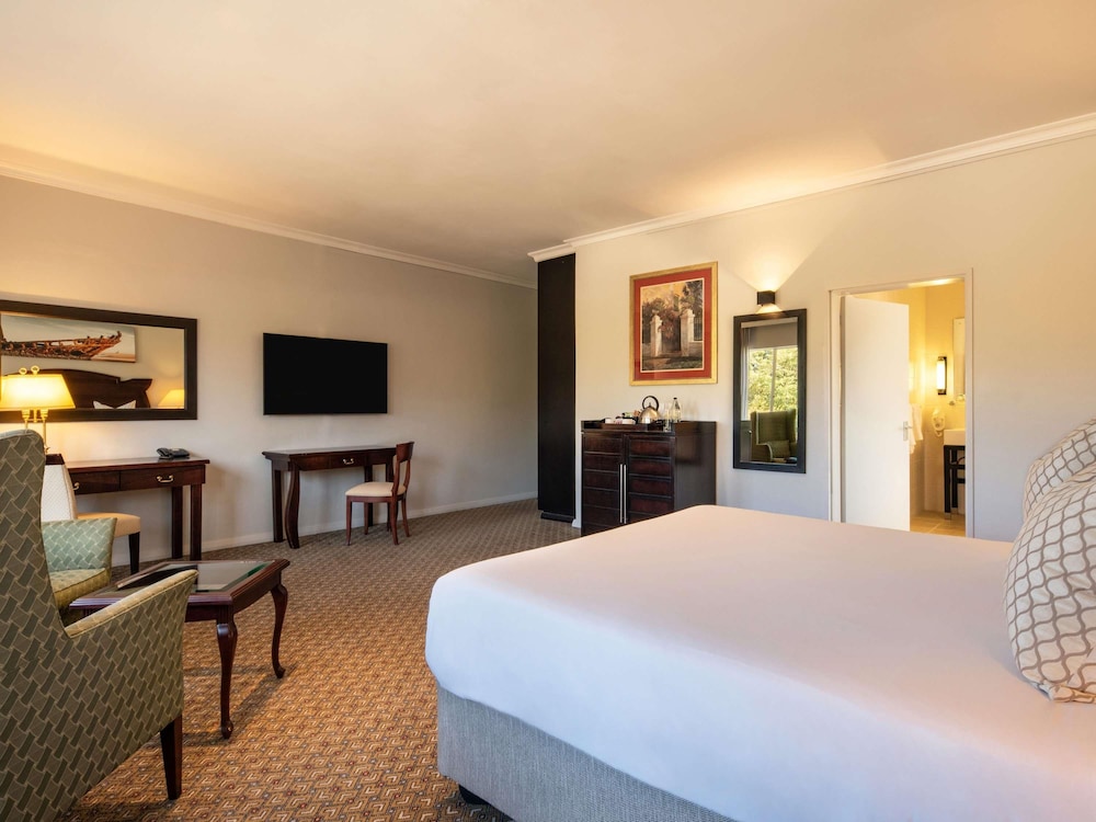 Mercure Hotel Windhoek 16/50