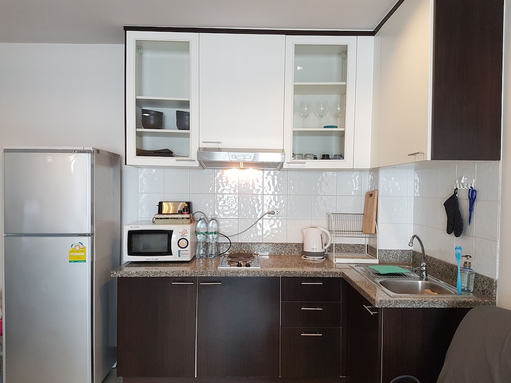 14 Place Sukhumvit Suites 48/66