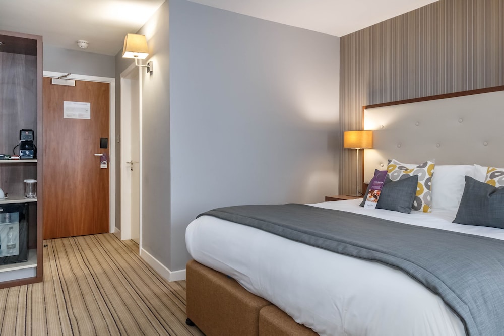 Garner Hotel Preston Samlesbury 14/77
