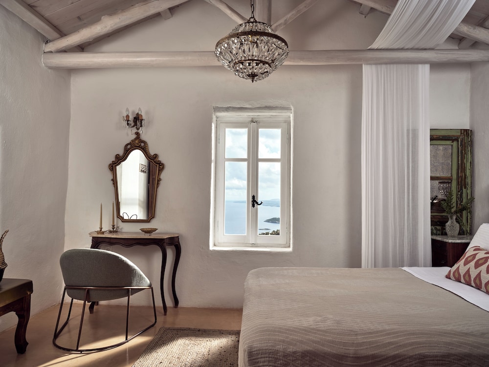 Aria Villa 9/50