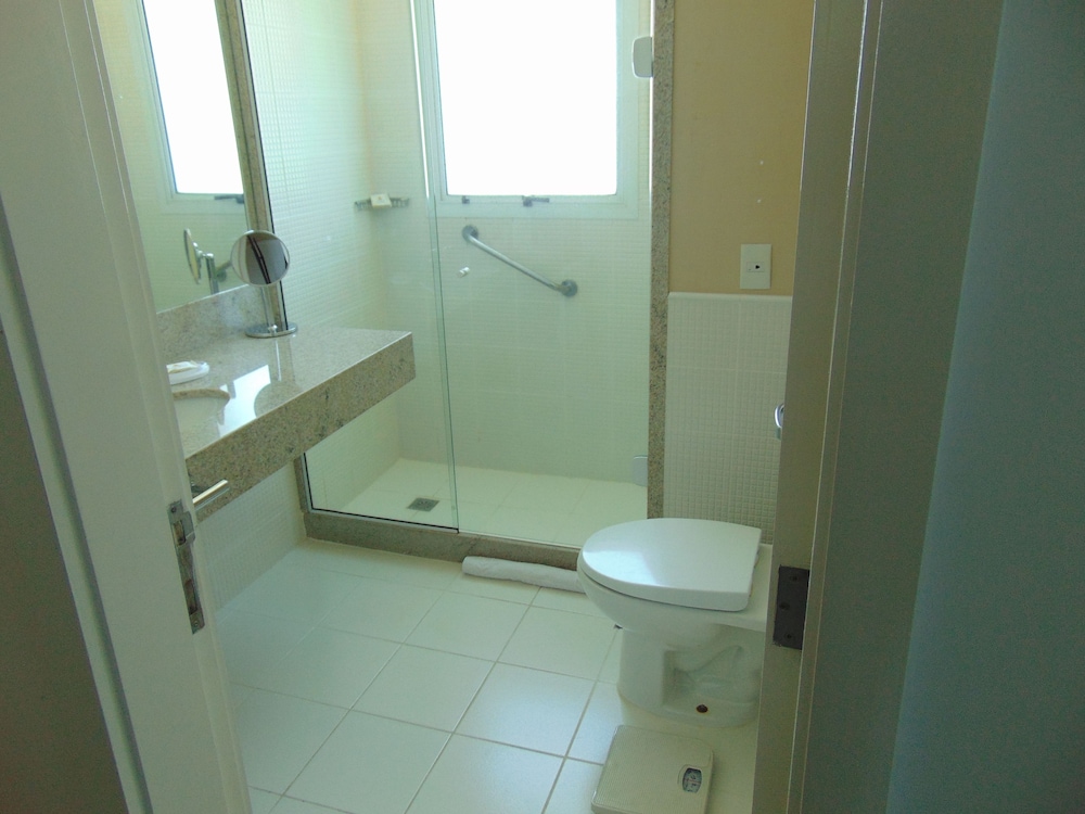 Mercure Macae Hotel 17/77