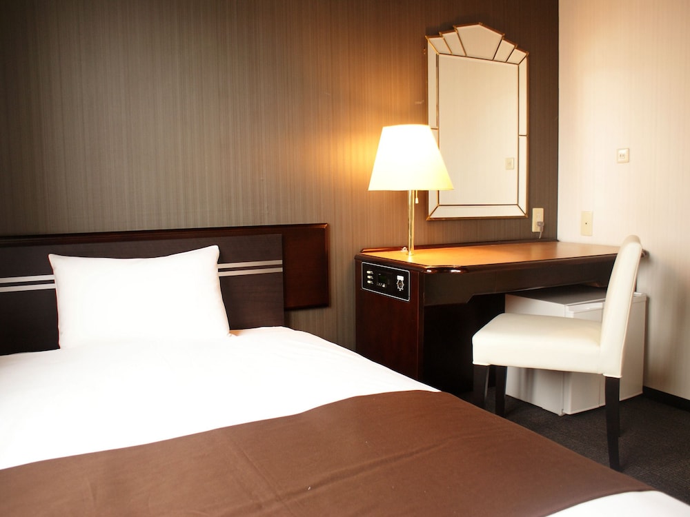 Hotel Livemax BUDGET Naha 9/45