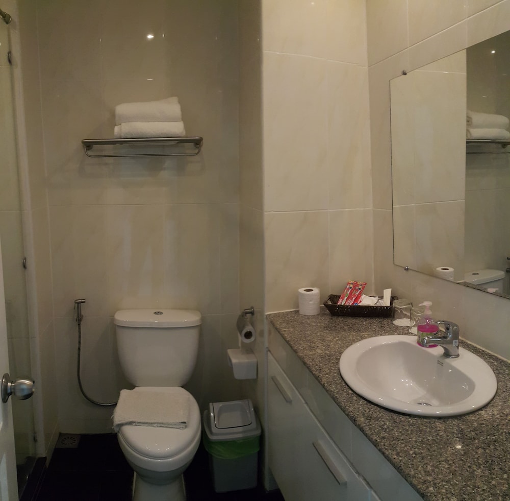 Vtsix Condo Rentals at View Talay 6 Pattaya 69/71