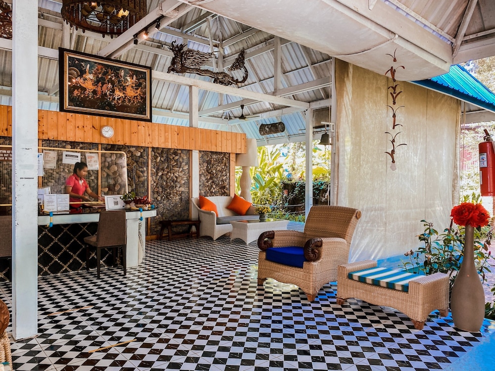 Koh Chang Cliff Beach Resort 32/50