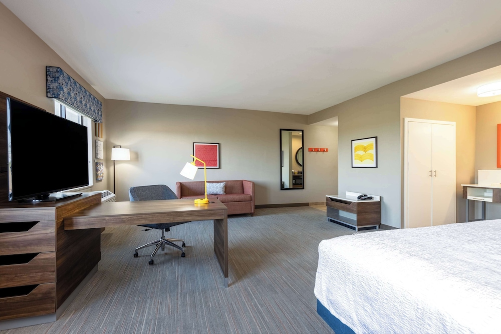 جناح استوديو بسرير كينج مع أريكة، Hampton Inn & Suites Woodward 3/10
