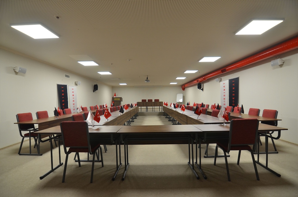 Coordinat Suites 54/65