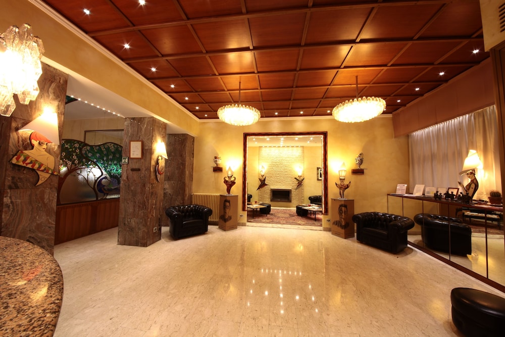 Casa Laveni 37/50