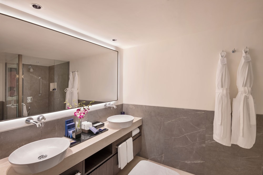Residential, Suite, Bay View، The Oberoi Mumbai 3/4