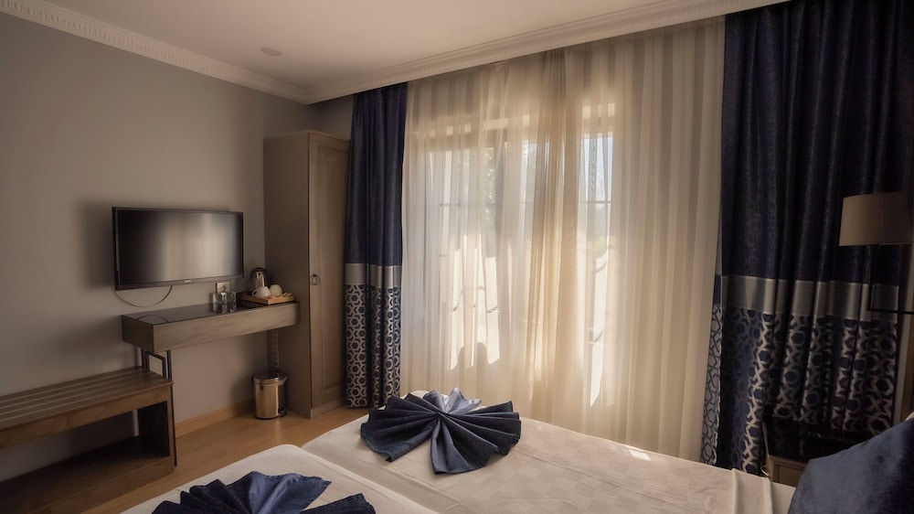 Farina Hotel by Cigno 38/50