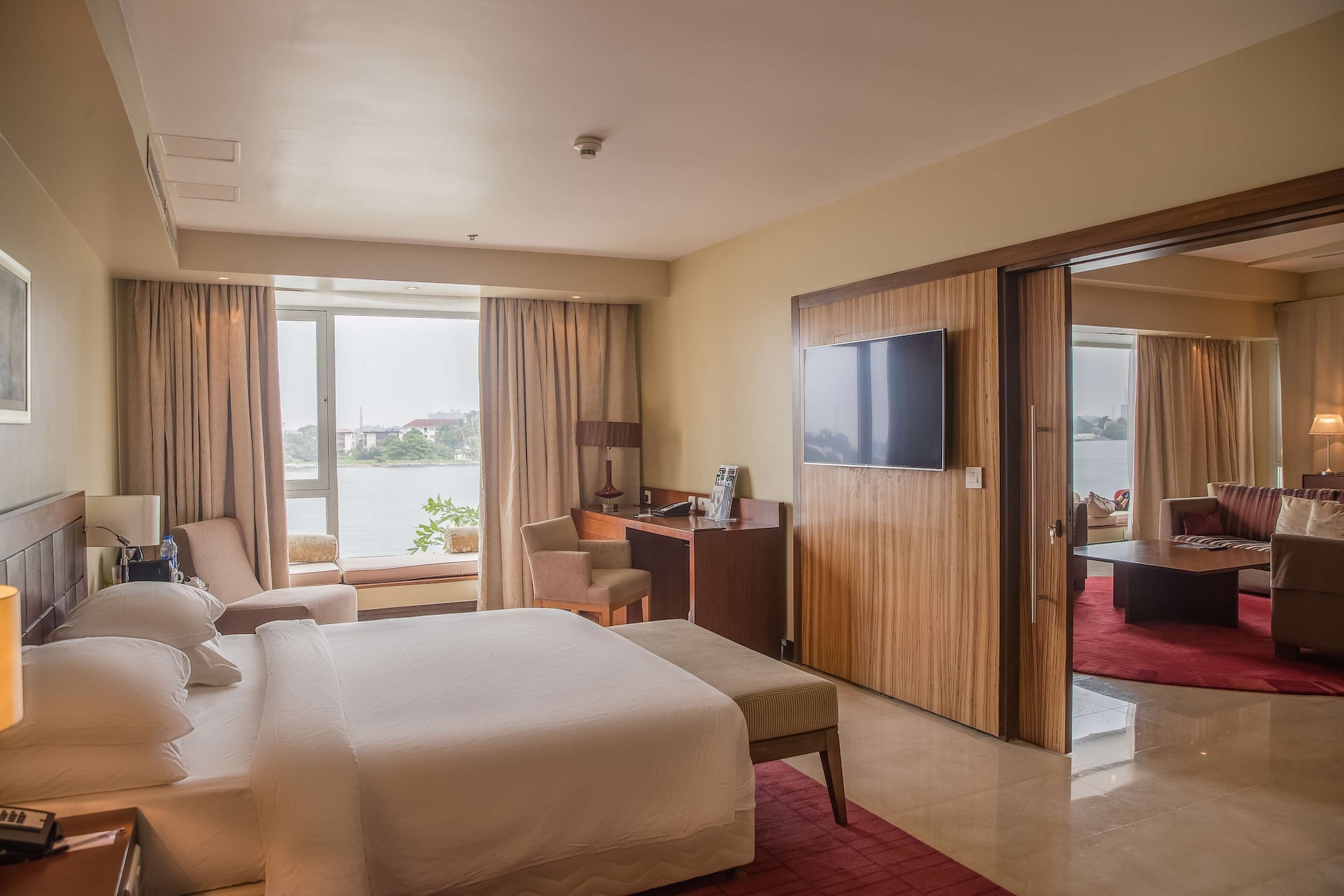 Suite, 2 King Beds, Lagoon View, Balcony, Lounge Access