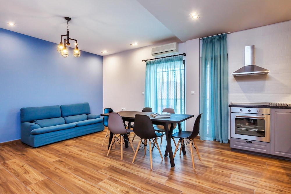 Core Hotel 32/50