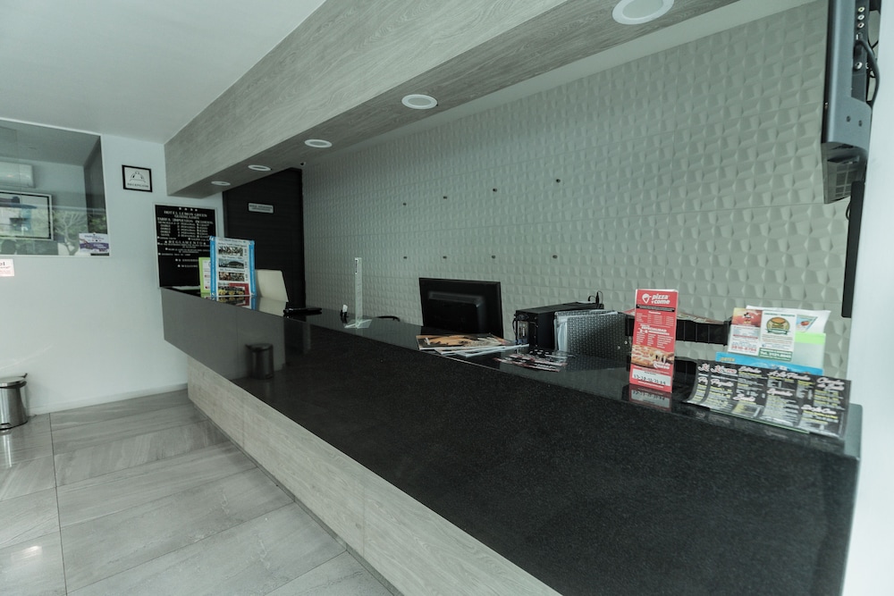 Hotel Expo Inn 3/65