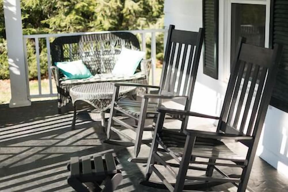 Swamp Rabbit Inn Travelers Rest 29/50