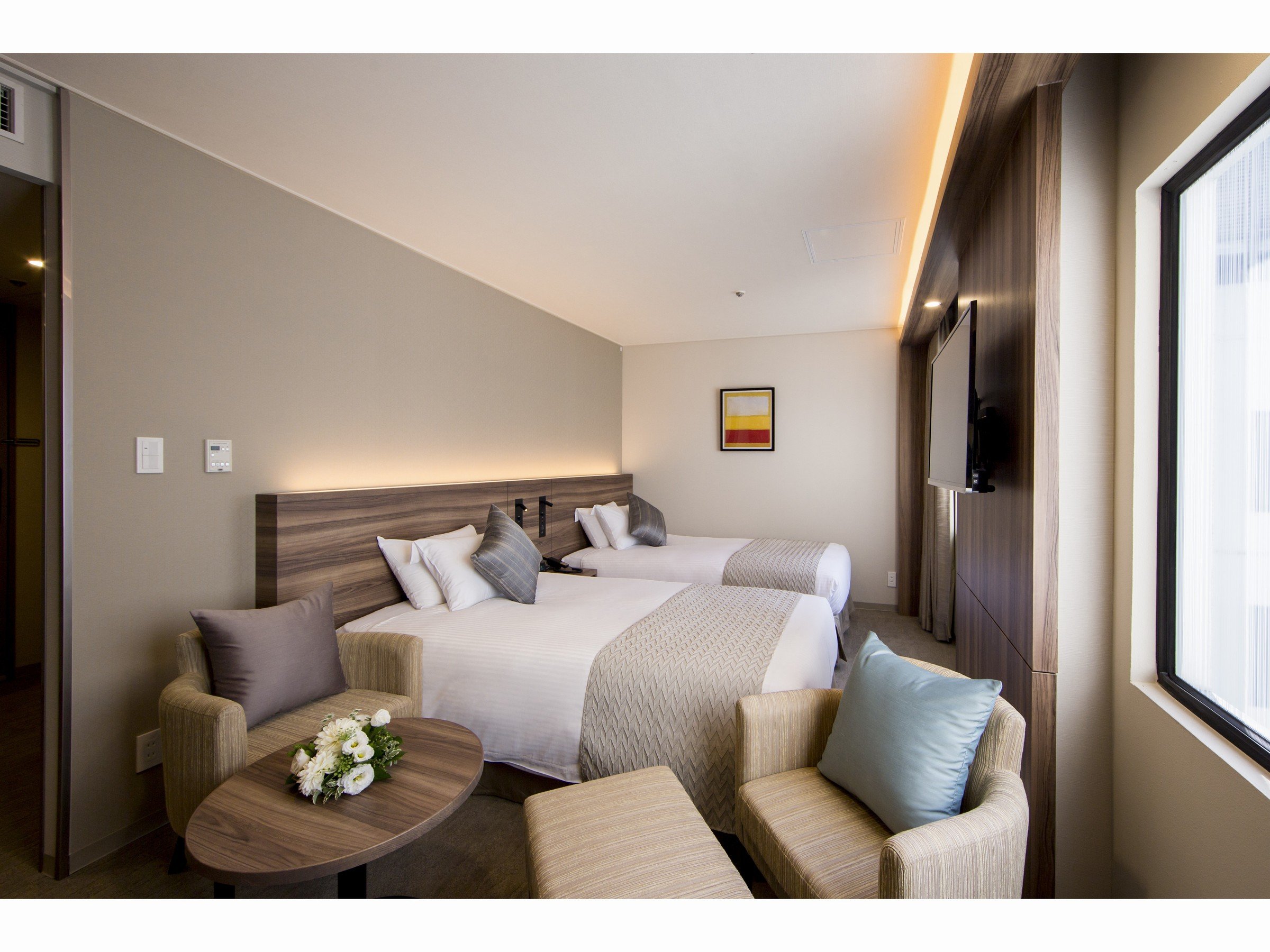 Luxury, Twin Beds, Prime Floor