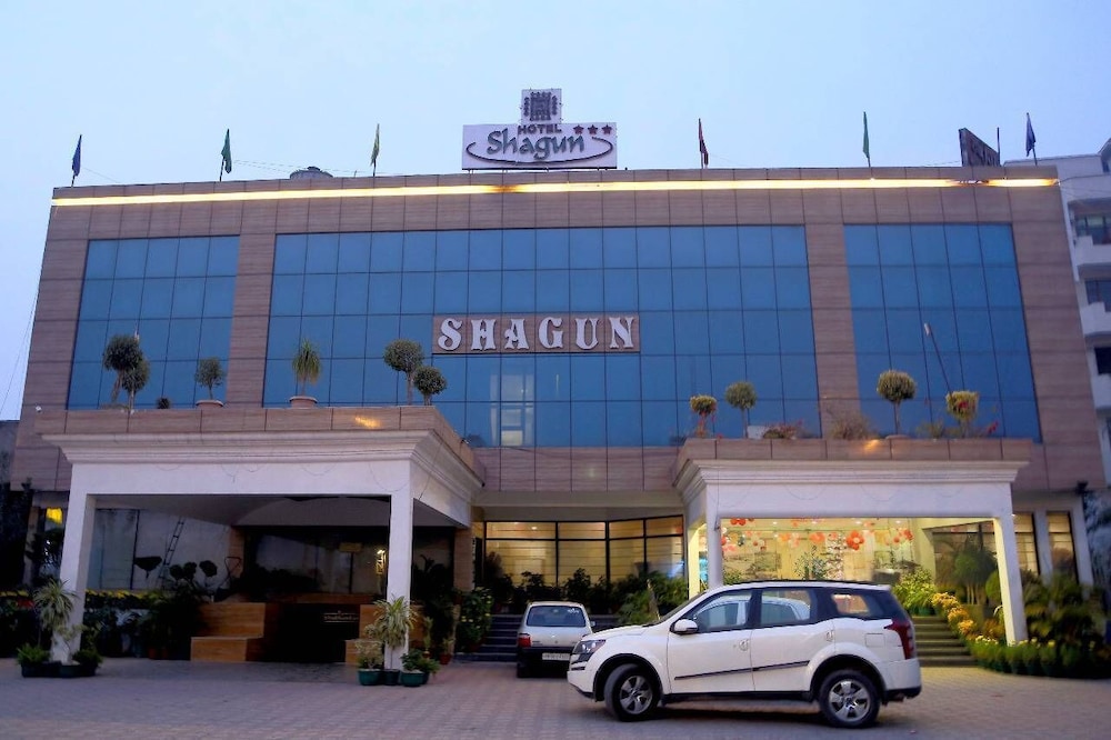 Hotel Shagun Zirakpur 4/50
