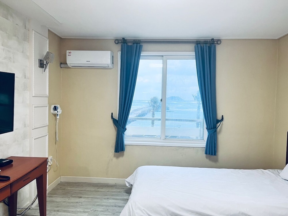 Mega Resort 31/63