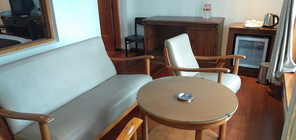 Selecta Hotel Batu Malang - Adults Only 34/50