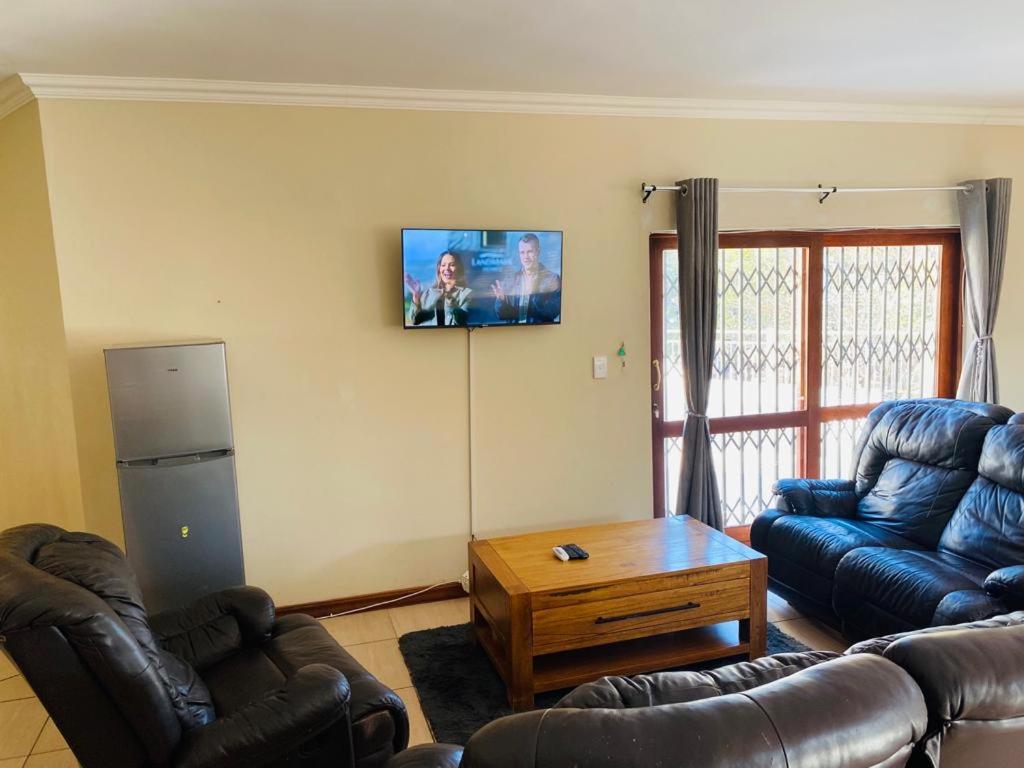 Lethabong Lodge 25/50