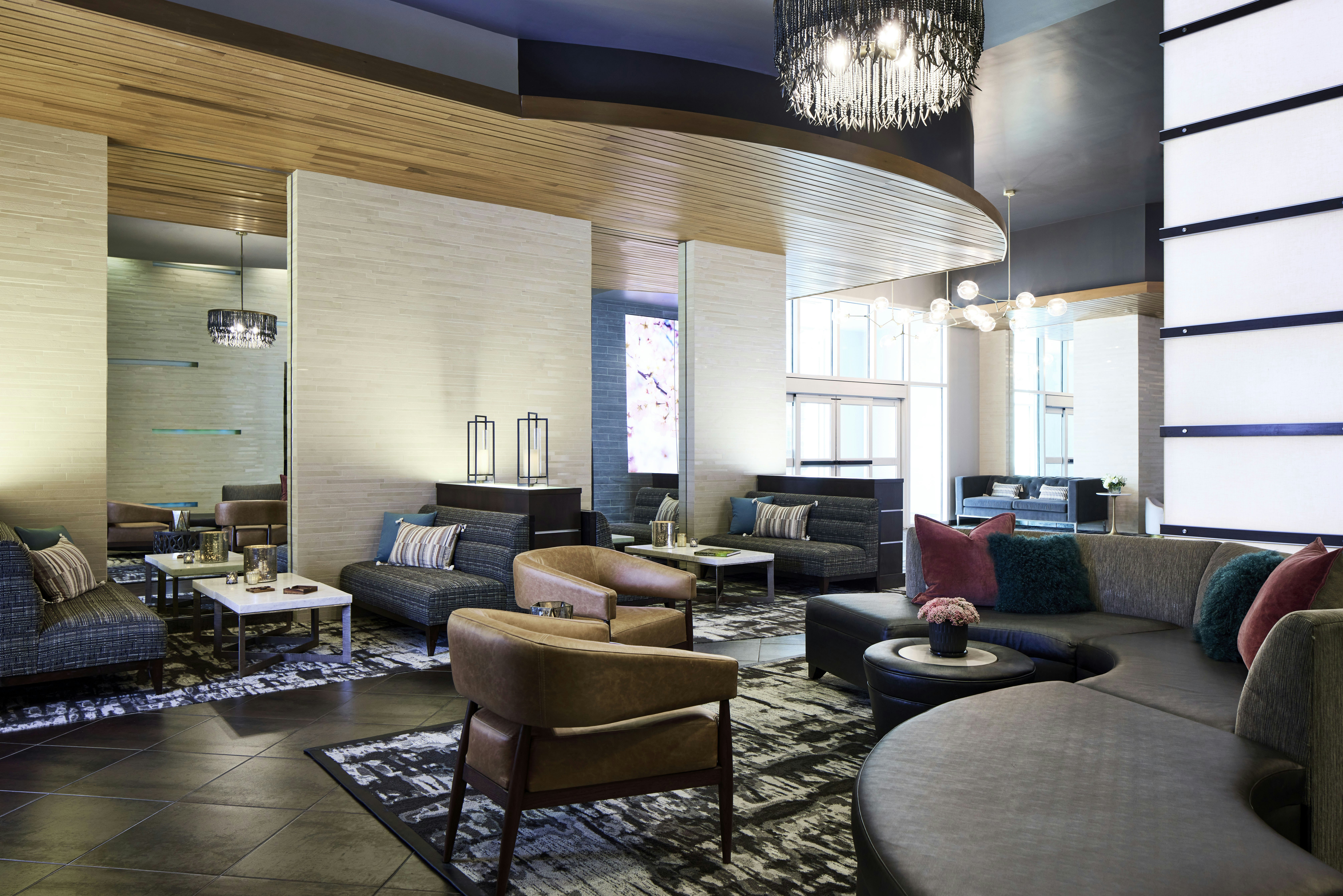 Archer Hotel Falls Church 32/65