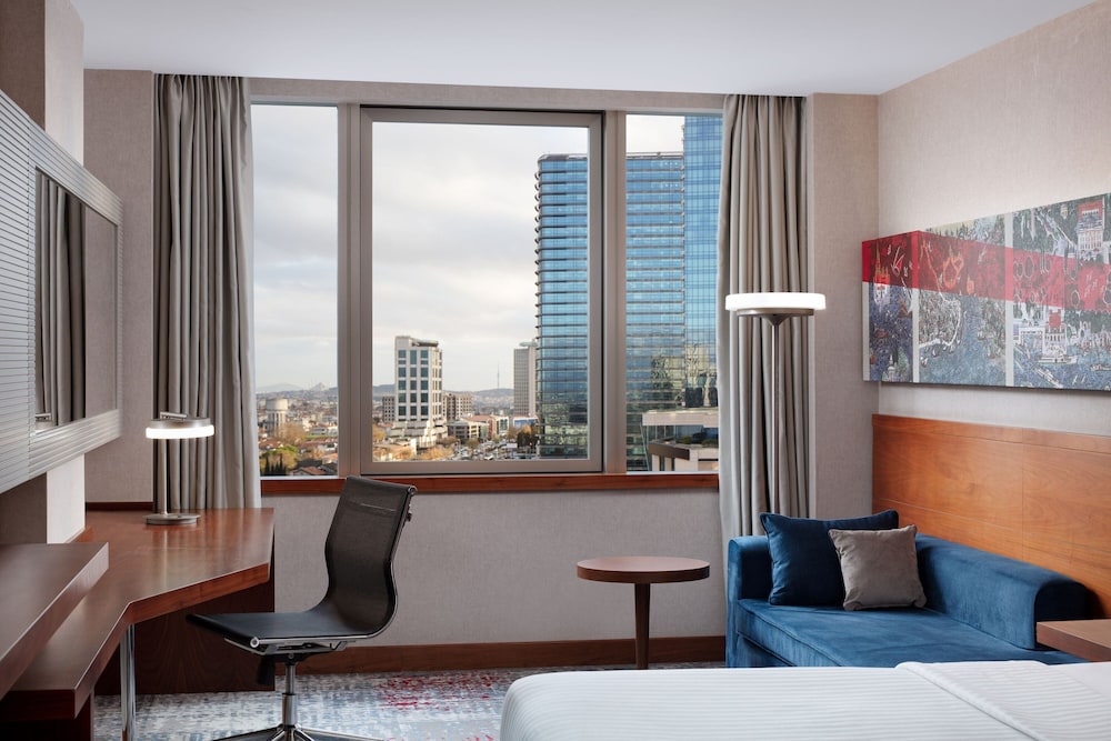 Delta Hotels By Marriott Istanbul Levent 50/70