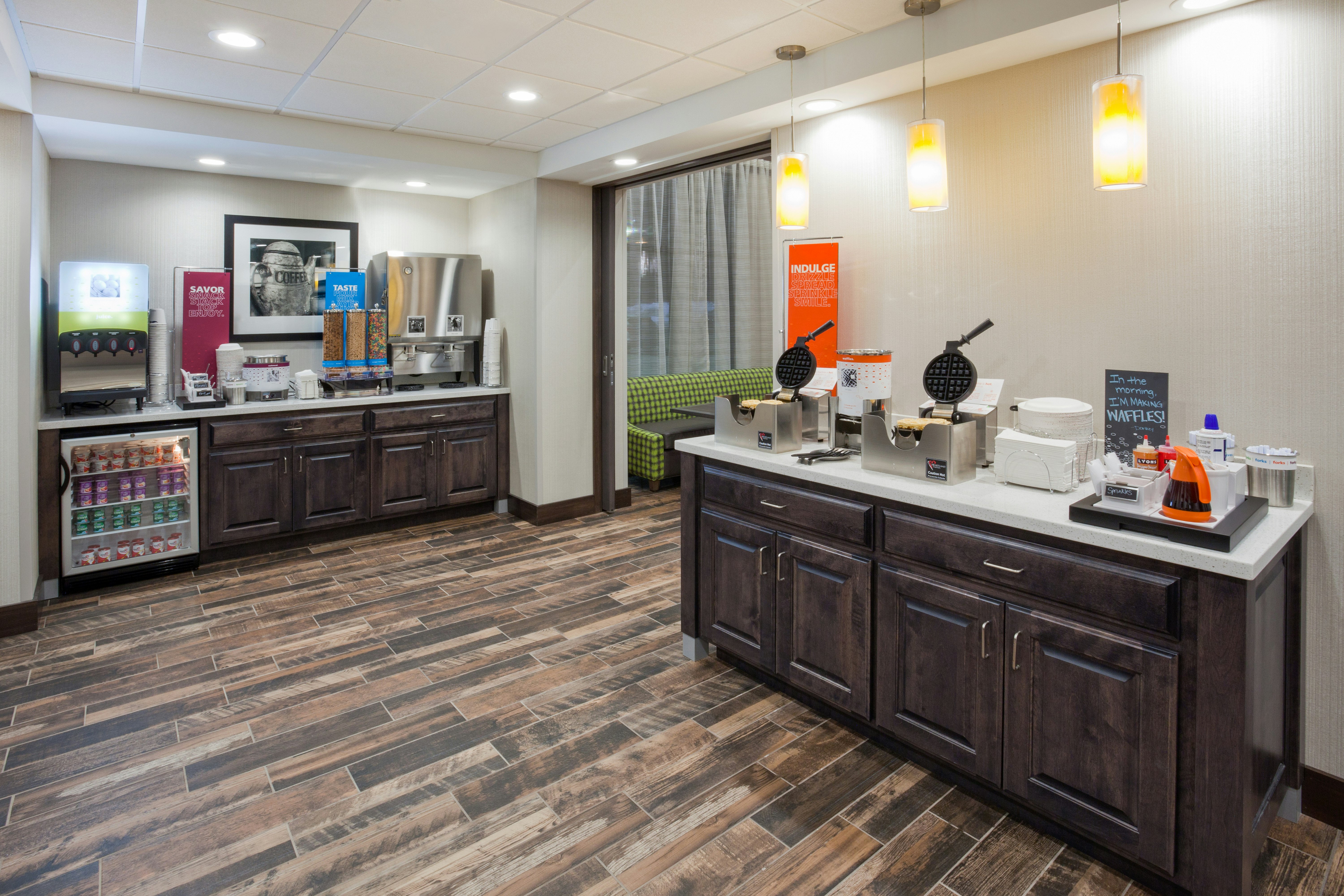Hampton Inn and Suites Sioux City South 5/44