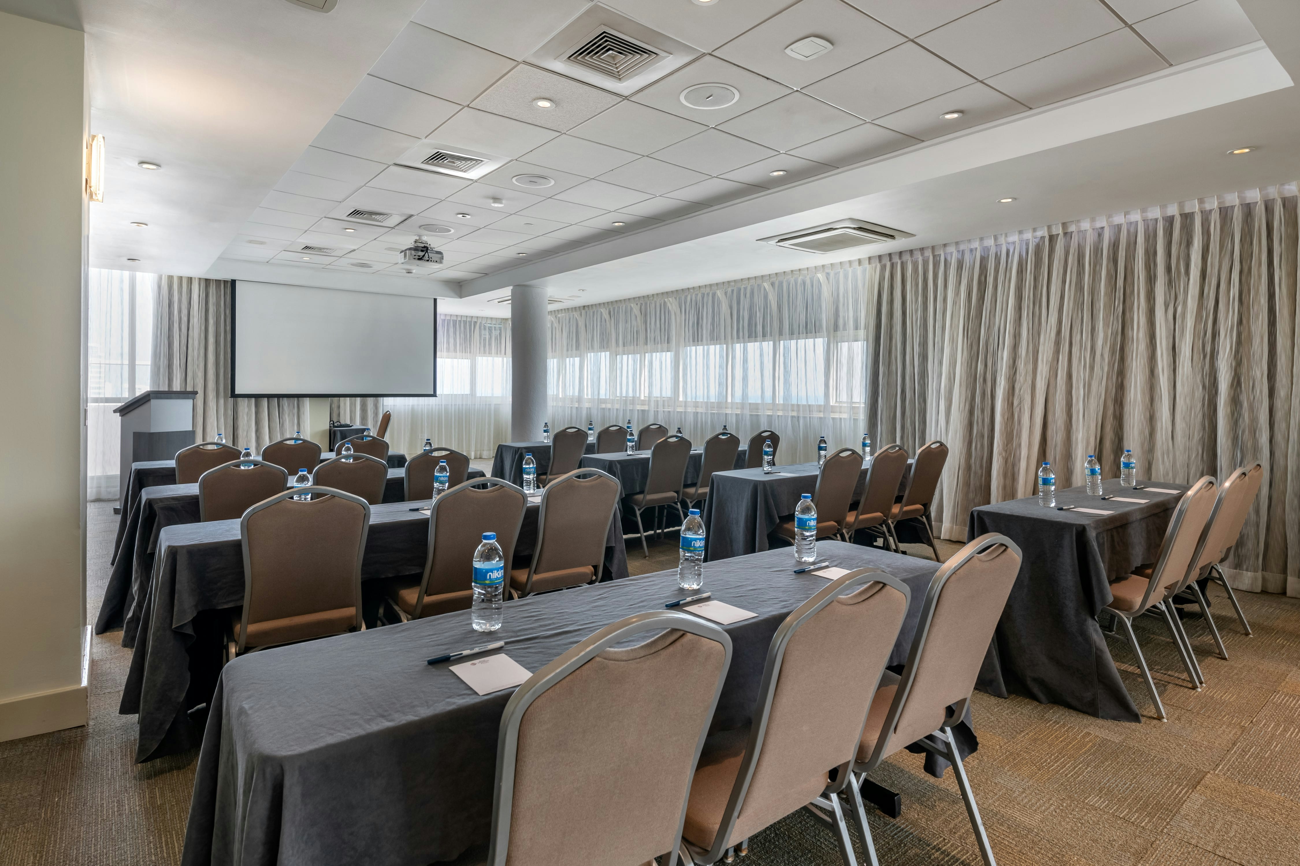 Condado Palm Inn San Juan, Tapestry Collection by Hilton 24/35