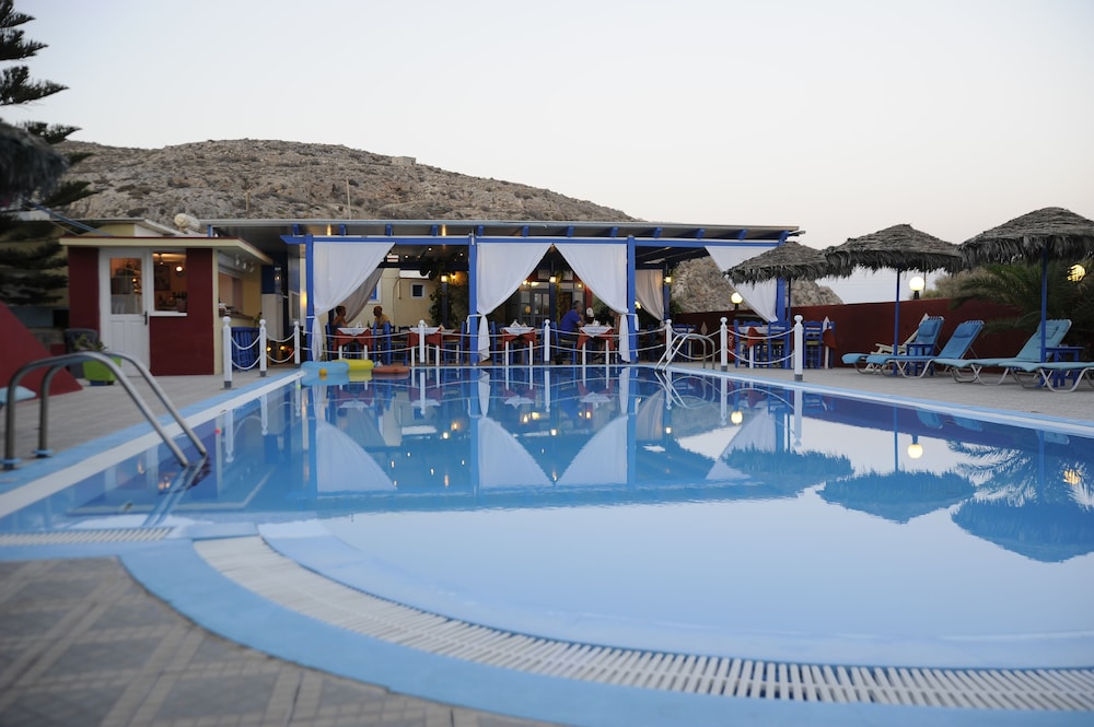 VILLA MICHALIS 12/59